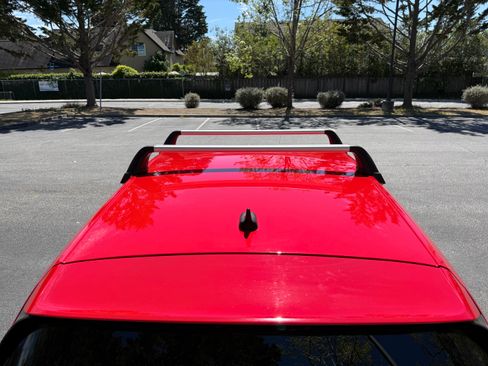 Used 2018 Volkswagen Golf 4-Door image 24