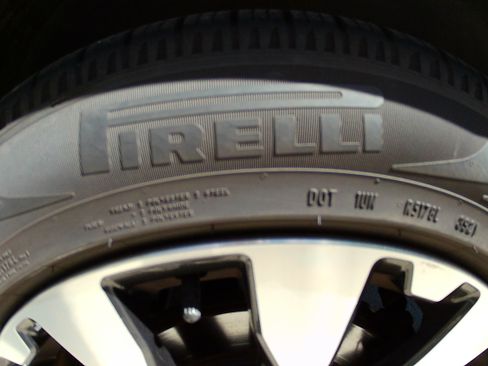 Used 2016 Subaru Outback 3.6R Limited image 2