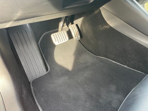 Used 2018 Tesla Model 3 Long Range AWD/4WD image 11