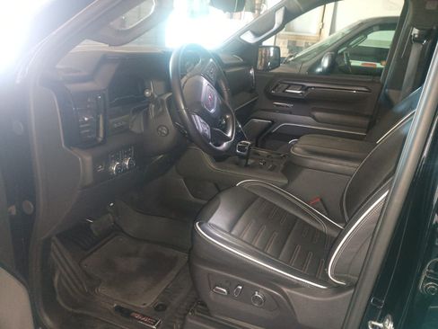 Used 2024 GMC Sierra 1500 AT4X AWD/4WD image 12