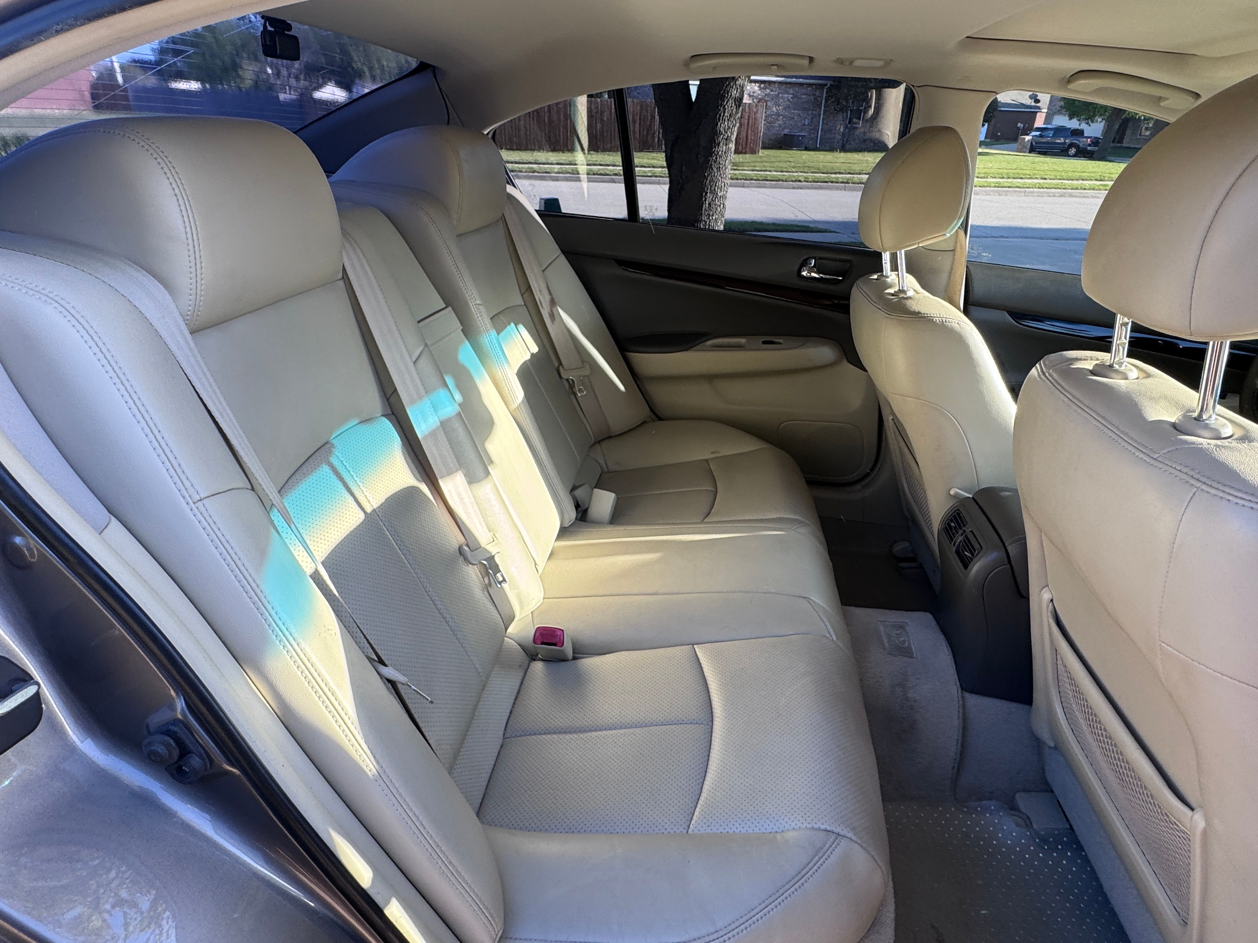 Used 2012 INFINITI G37 Journey w/ Premium Pkg RWD image 15
