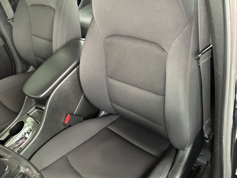 Used 2022 Chevrolet Malibu RS image 11