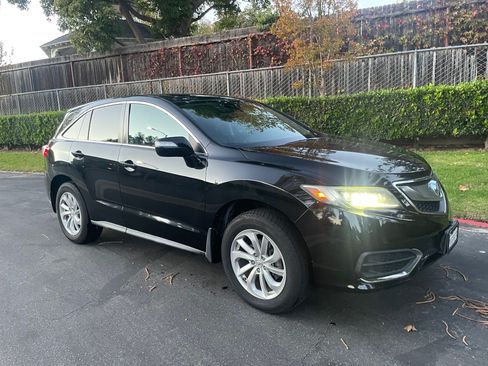 Used 2016 Acura RDX FWD image 1