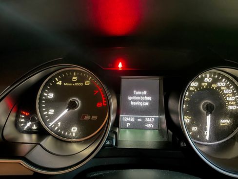 Used 2013 Audi S5 Prestige image 8