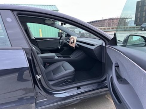 Used 2025 Tesla Model 3 Long Range image 2