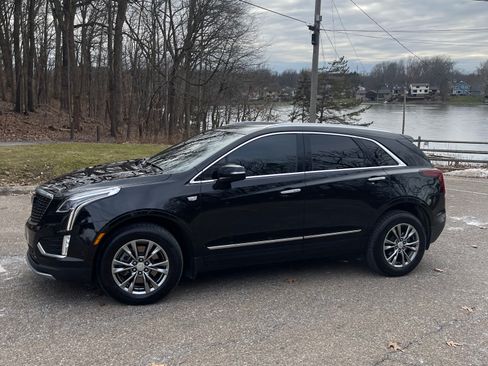 Used 2021 Cadillac XT5 Premium Luxury image 4