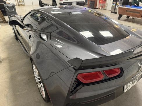 Used 2017 Chevrolet Corvette Grand Sport RWD image 4