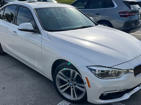 Used 2017 BMW 330i xDrive Sedan image 8