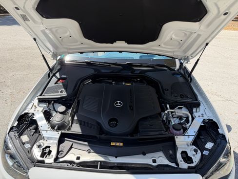 Used 2022 Mercedes-Benz E 450 Cabriolet image 15