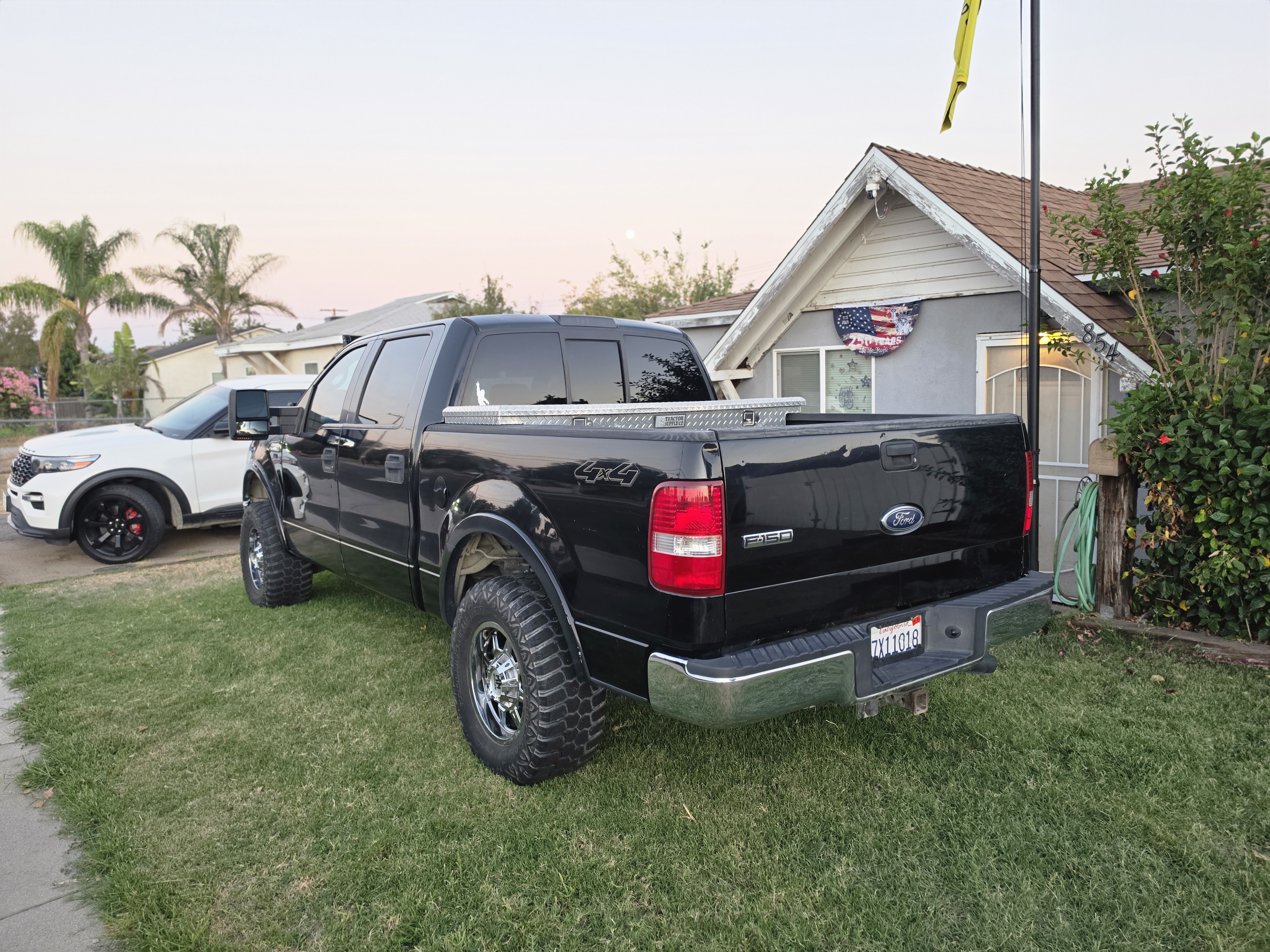 Used 2005 Ford F150 Lariat AWD/4WD image 8