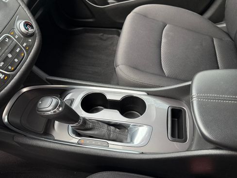 Used 2019 Chevrolet Malibu LT image 14