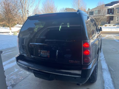 Used 2012 GMC Yukon Denali image 5