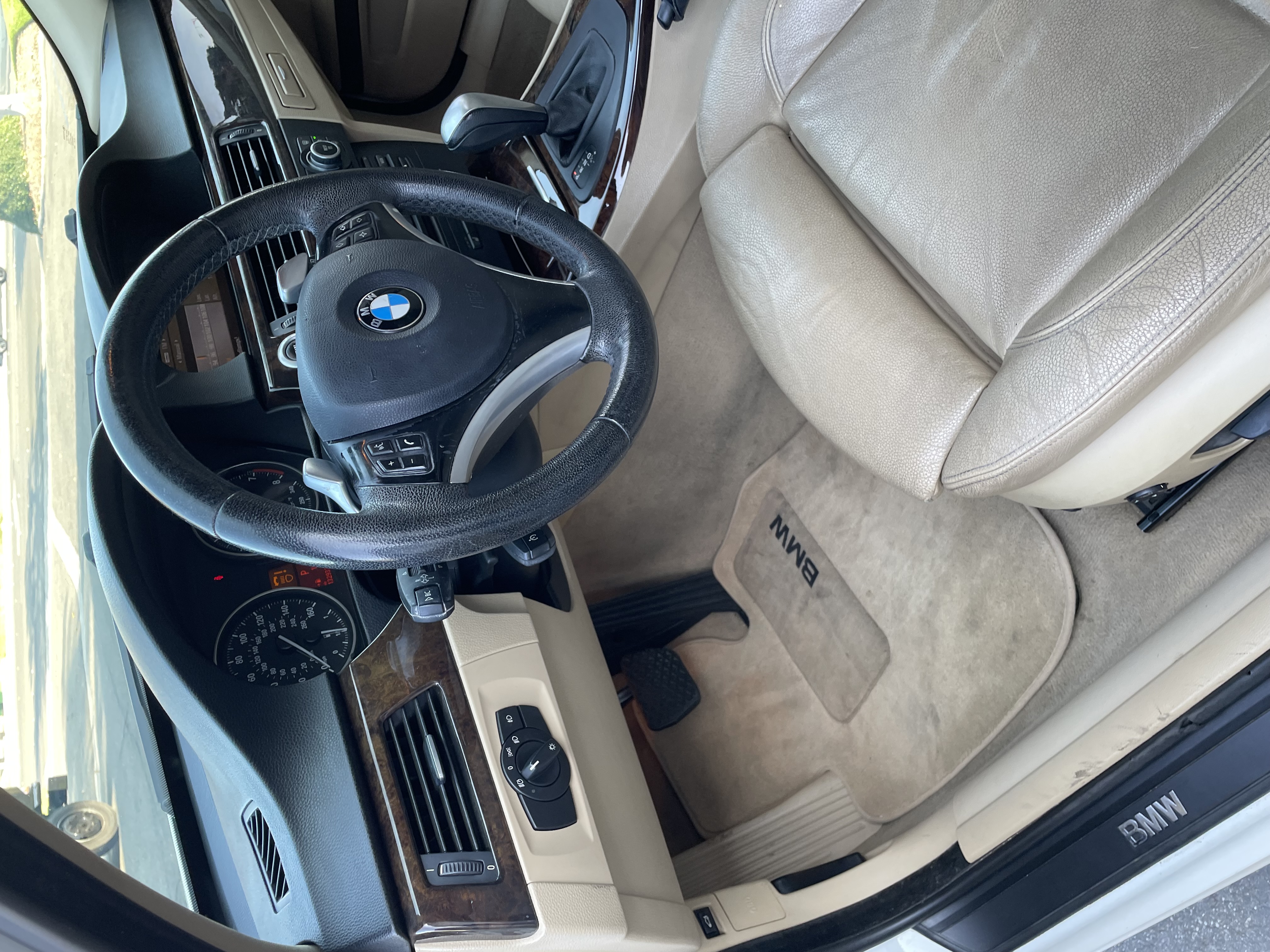 Used 2008 BMW 335i Sedan RWD image 4