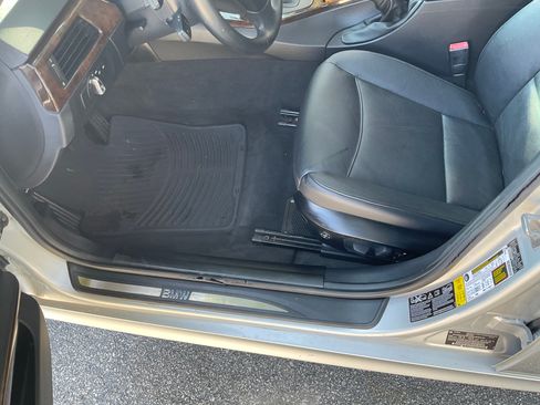 Used 2011 BMW 328i xDrive Sedan image 9