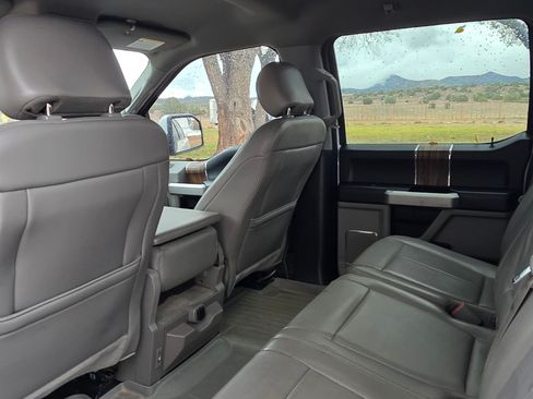 Used 2018 Ford F150 Lariat w/ Trailer Tow Package image 6