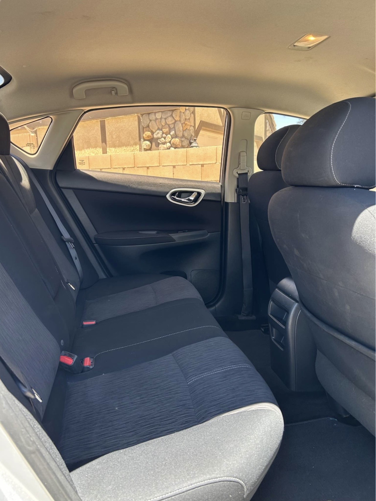 Used 2014 Nissan Sentra SV FWD image 6