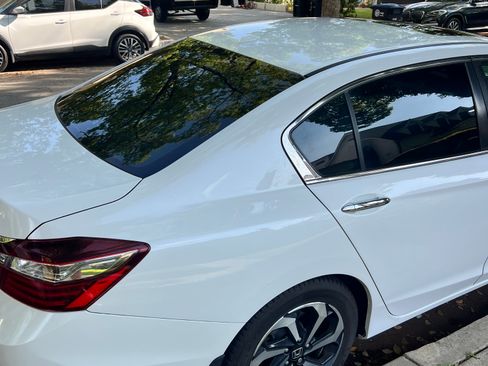 Used 2016 Honda Accord EX image 5