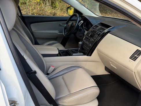 Used 2012 MAZDA CX-9 Touring w/ Moonroof & Bose Audio Pkg image 14