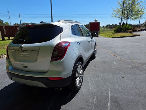 Used 2017 Buick Encore Preferred FWD image 6
