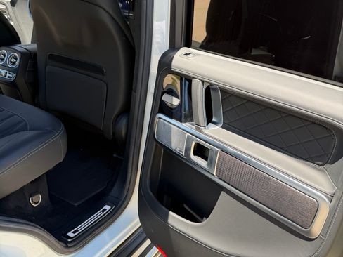 Used 2020 Mercedes-Benz G 550 image 17