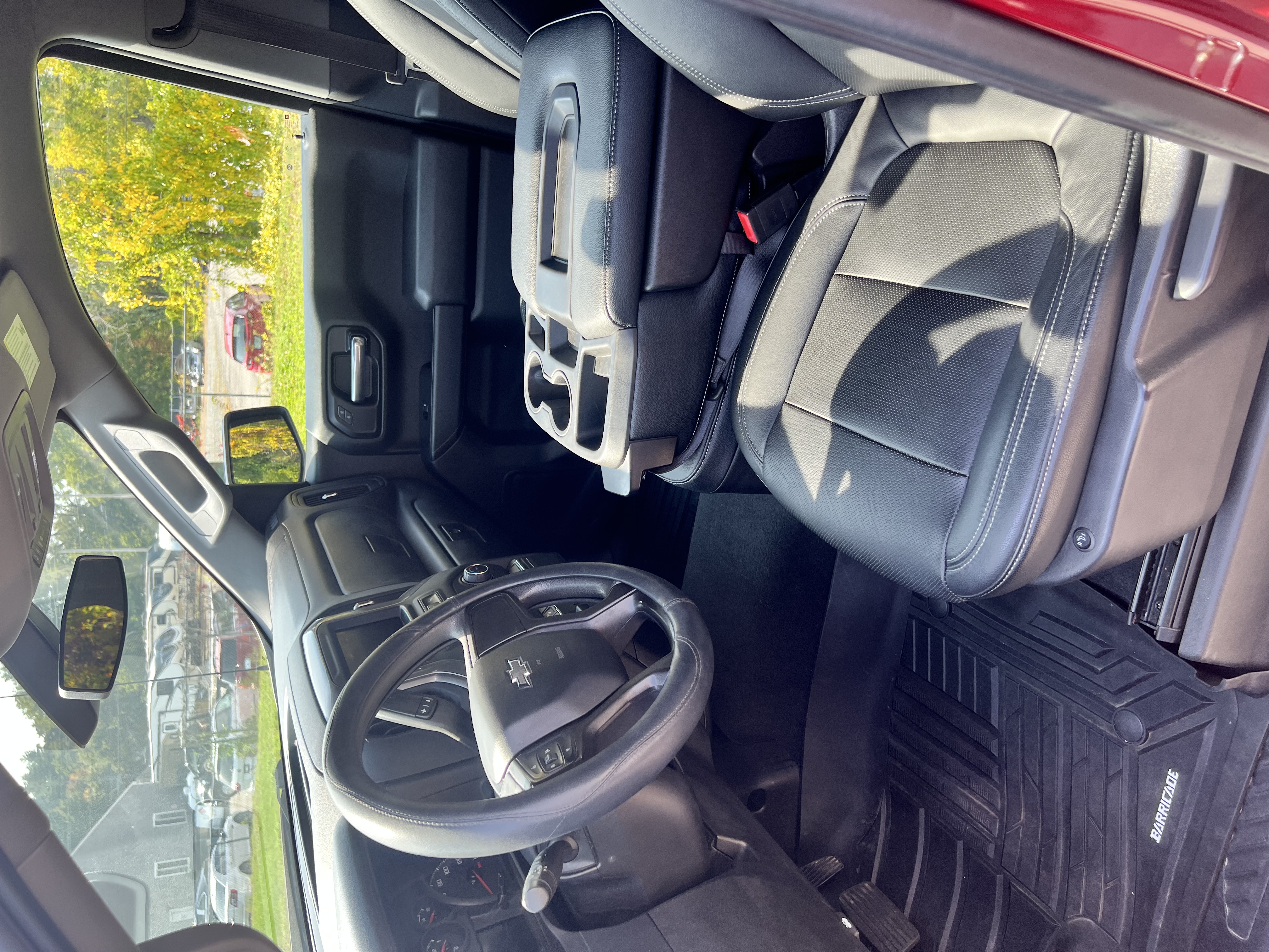 Used 2020 Chevrolet Silverado 1500 Custom Trail Boss w/ Custom Convenience Package AWD/4WD image 10