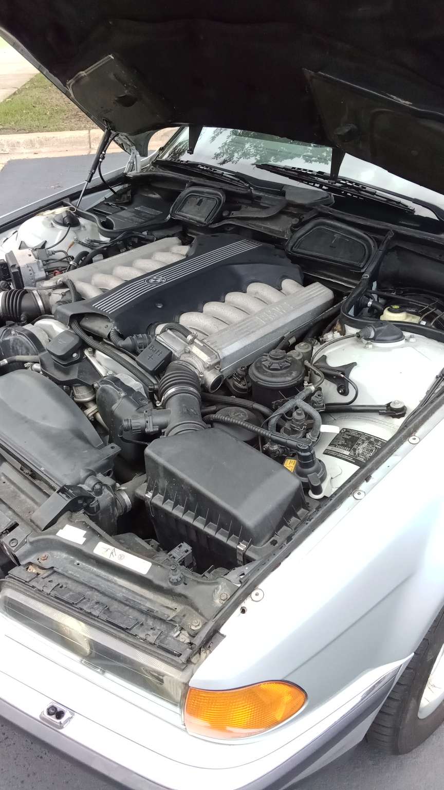 Used 2000 BMW 750iL RWD image 11