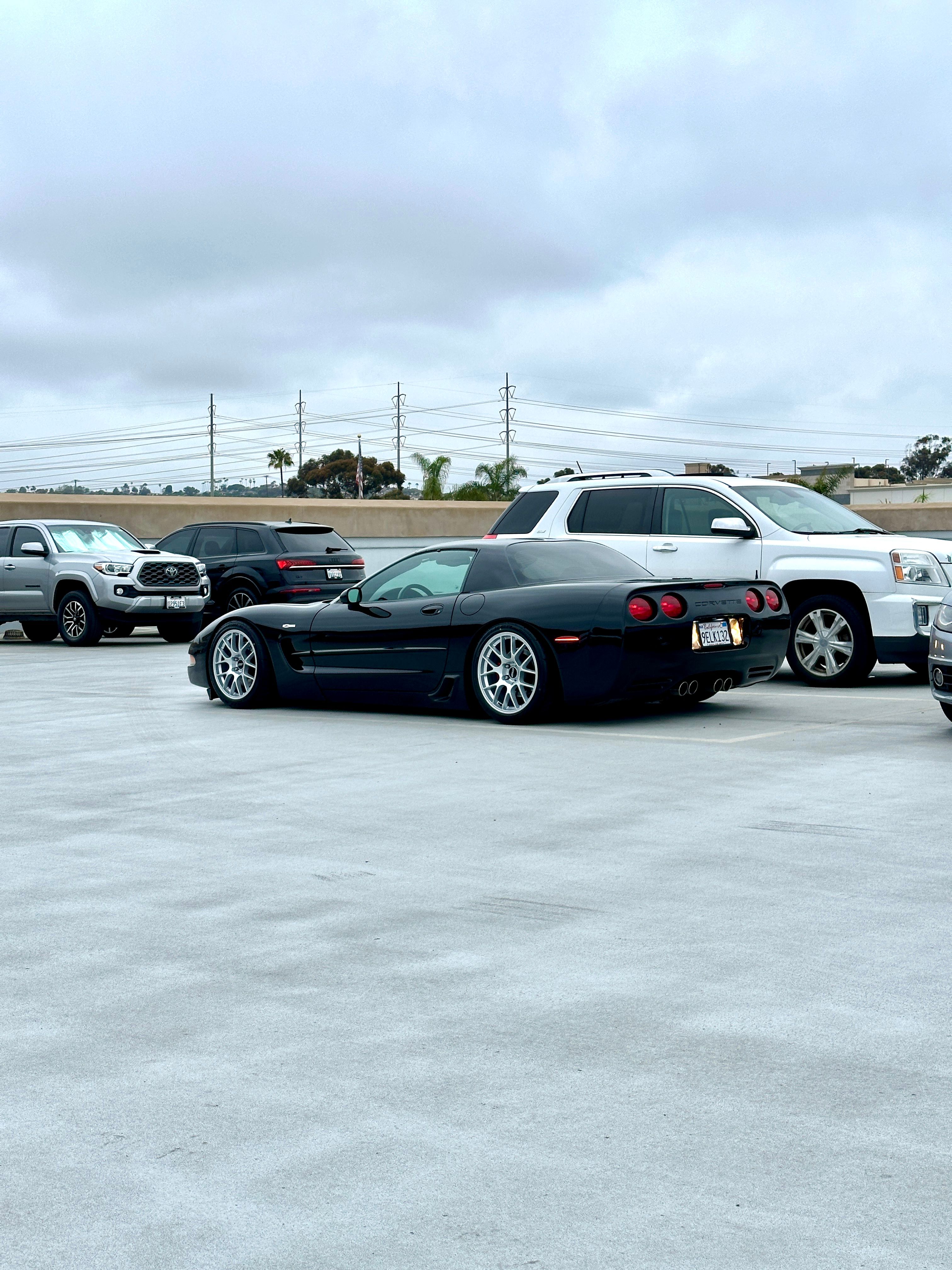 Used 2002 Chevrolet Corvette Z06 w/ Memory Pkg RWD image 13