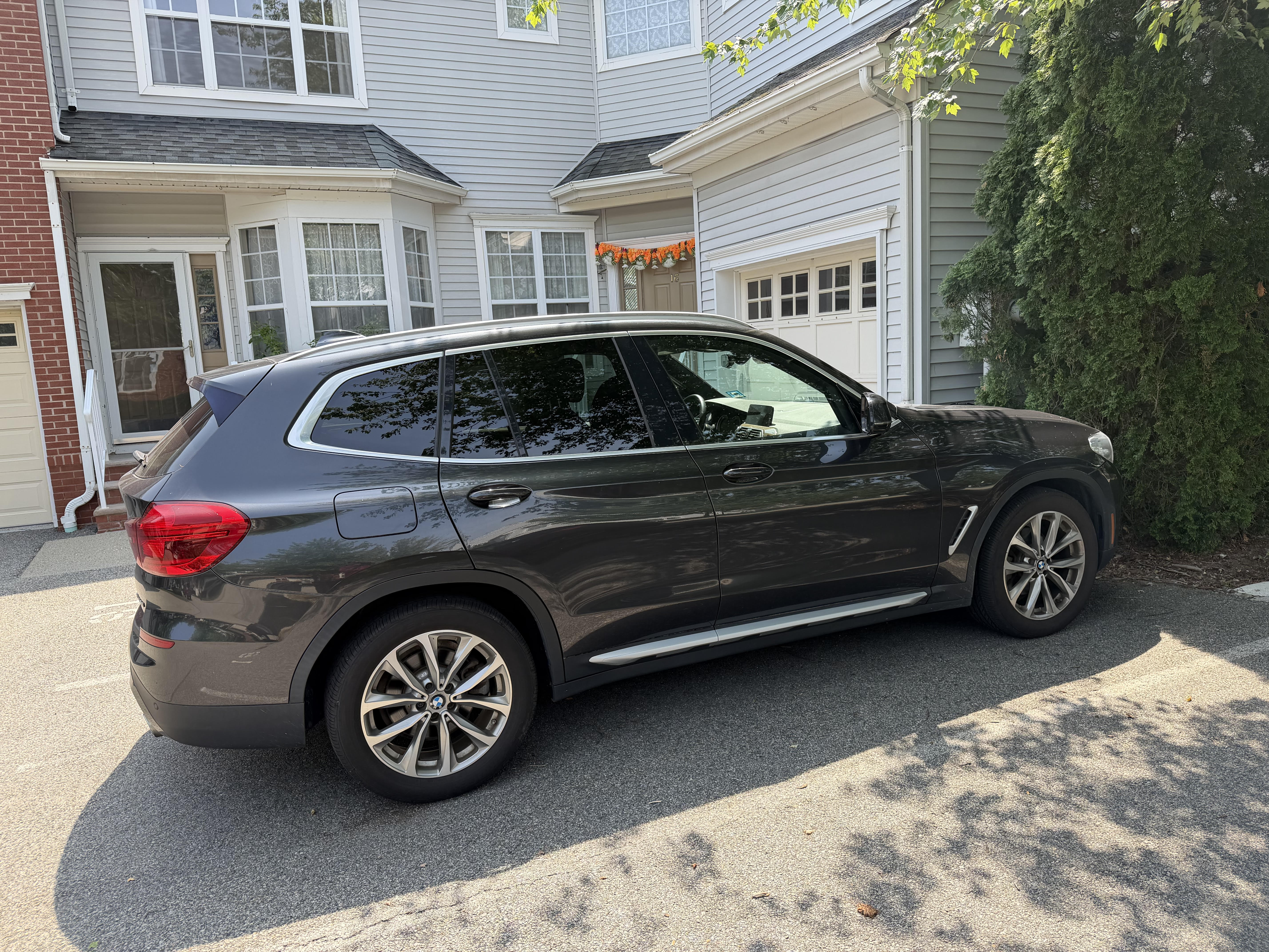 Used 2018 BMW X3 xDrive30i AWD/4WD image 4