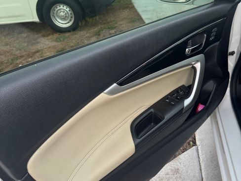 Used 2013 Honda Accord EX-L image 8