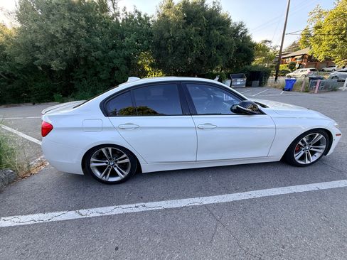 Used 2013 BMW 328i Sedan RWD image 9