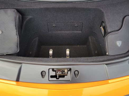 Used 2013 Lamborghini Gallardo LP 550-2 image 20