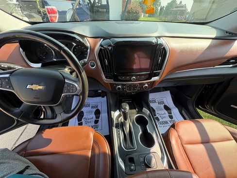 Used 2019 Chevrolet Traverse High Country w/ LPO, Floor Liner Package AWD/4WD image 8