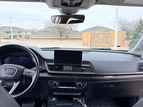 Used 2018 Audi Q5 2.0T Premium Plus w/ Premium Plus Package image 9