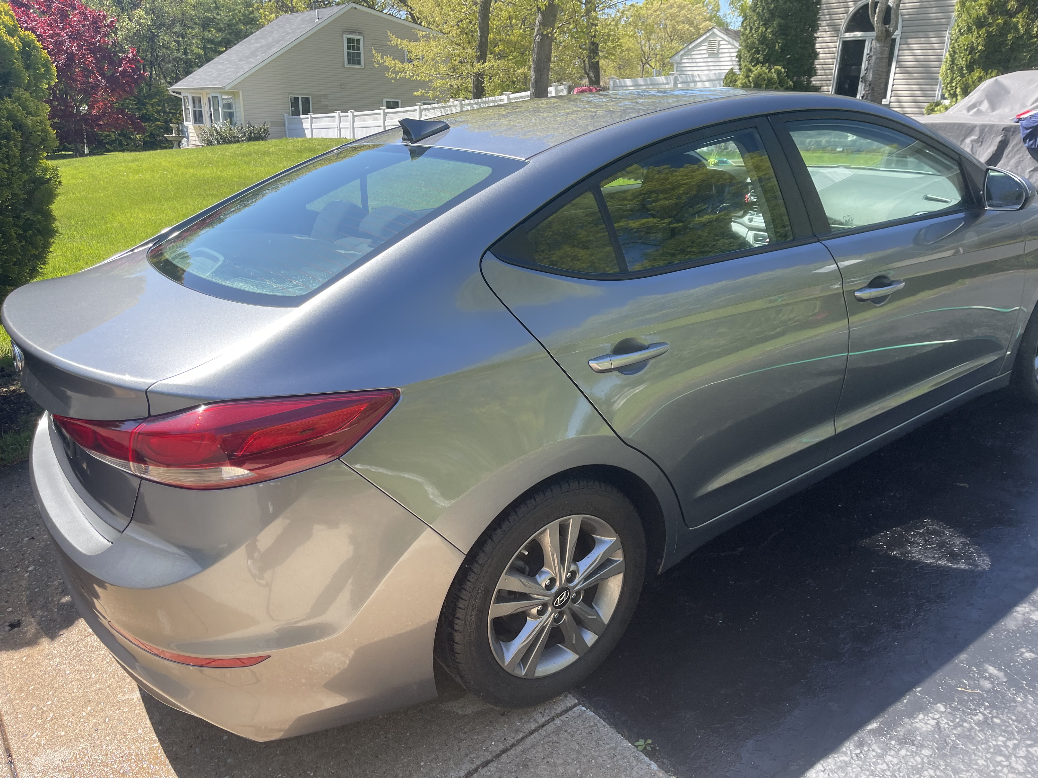 Used 2018 Hyundai Elantra SEL FWD image 12