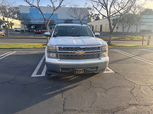 Used 2015 Chevrolet Silverado 1500 LT w/ LT Plus Package image 4