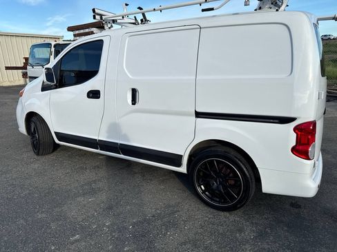 Used 2015 Nissan NV200 SV w/ Technology Package image 4