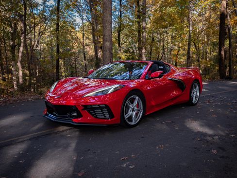 Used 2023 Chevrolet Corvette Stingray Premium Cpe w/ Z51 Performance Package image 1