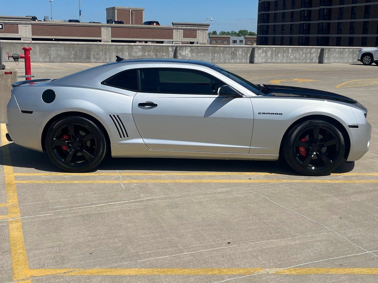 Used 2011 Chevrolet Camaro LT w/ RS Package RWD image 15