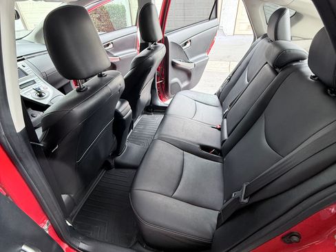 Used 2015 Toyota Prius Persona Series image 10