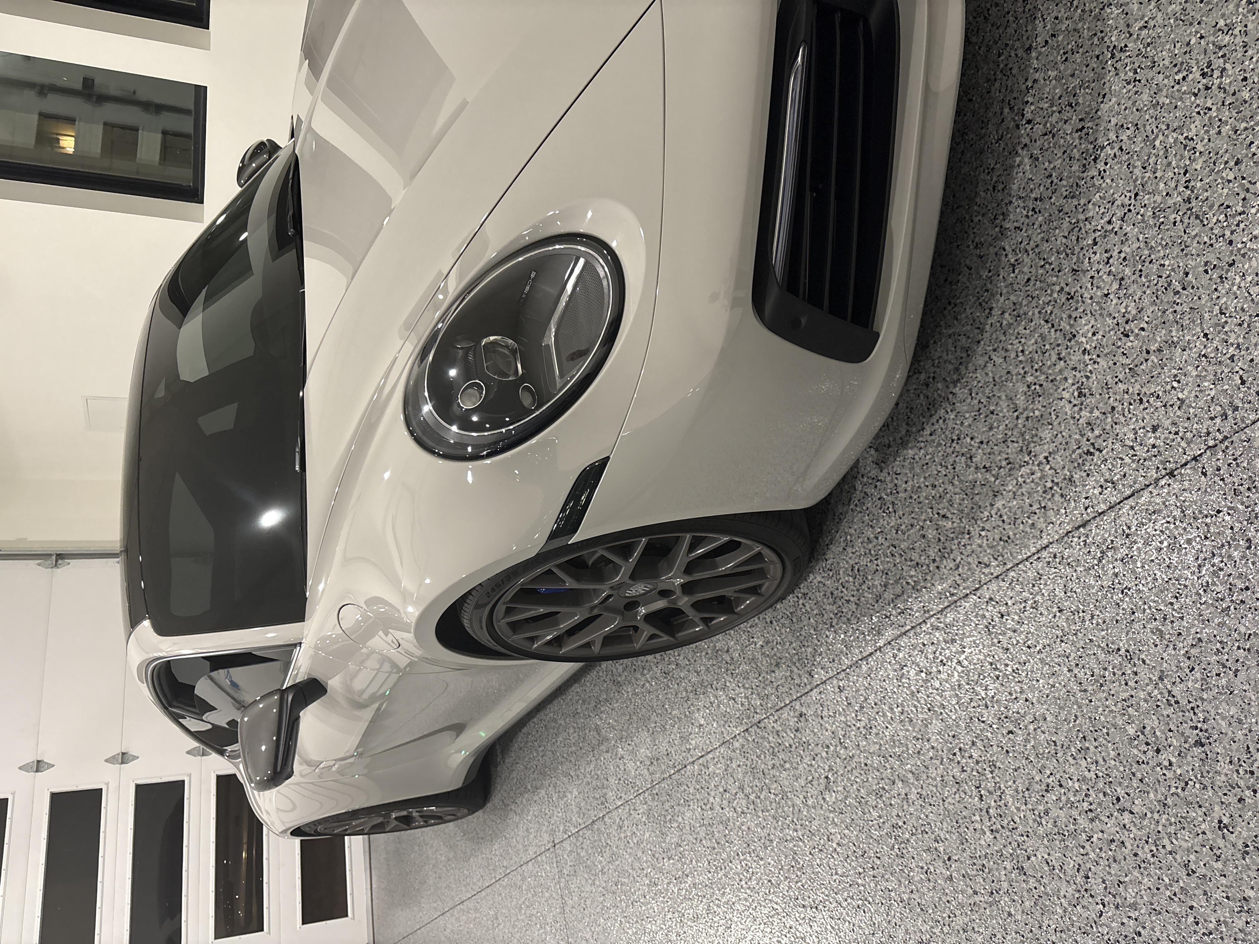 Used 2024 Porsche 911 Carrera T RWD image 9