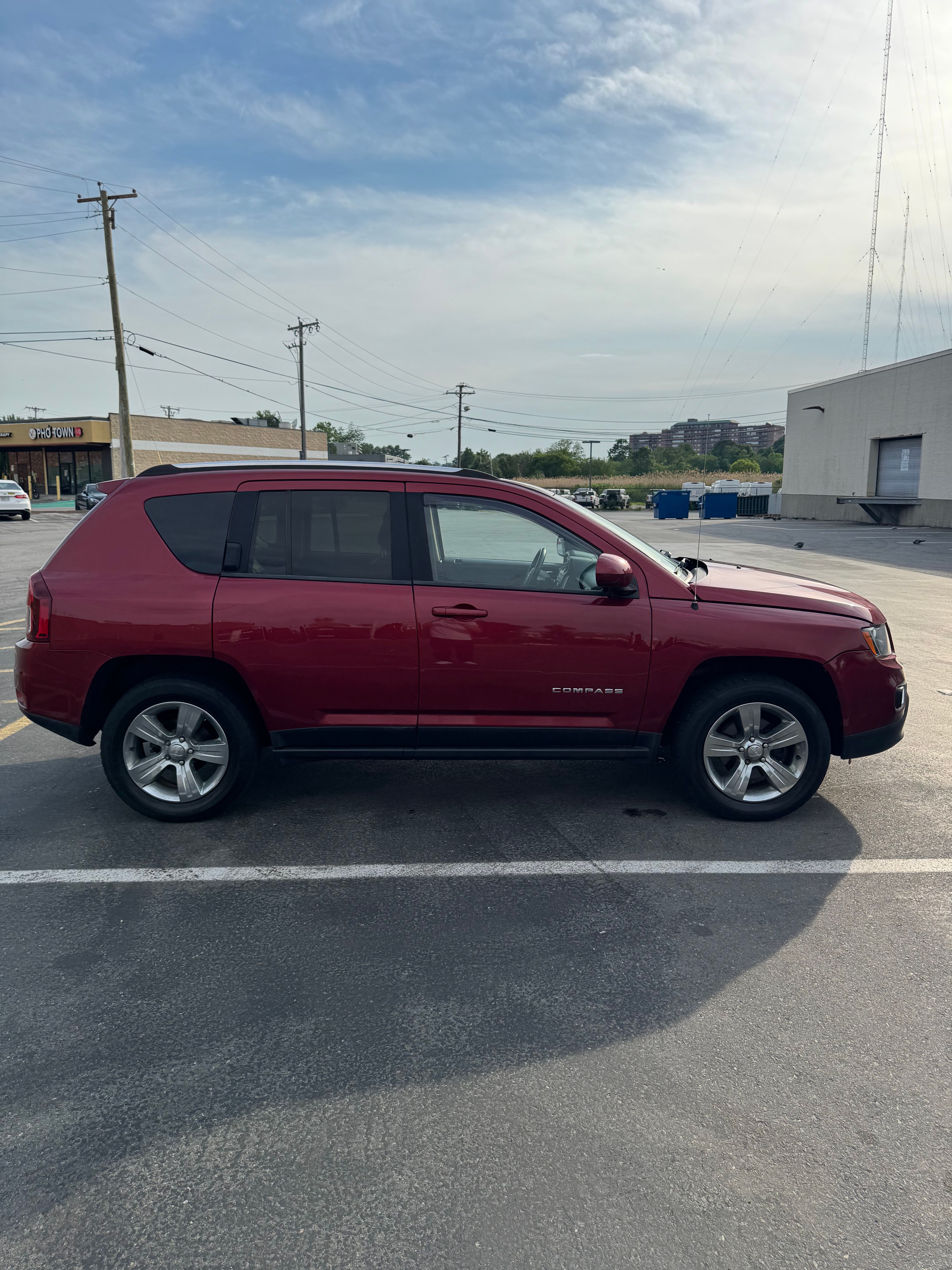 Used 2015 Jeep Compass High Altitude AWD/4WD image 5