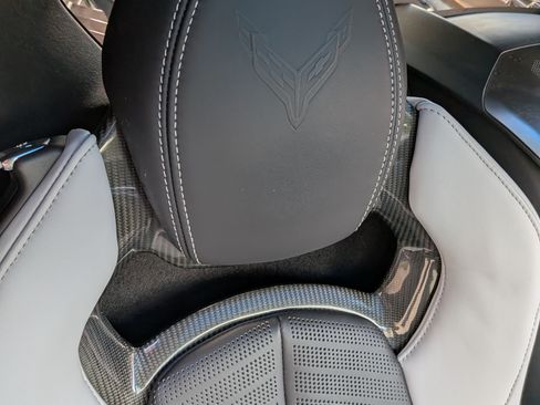 Used 2020 Chevrolet Corvette Stingray Premium Cpe w/ 3LT Preferred Equipment Group image 27