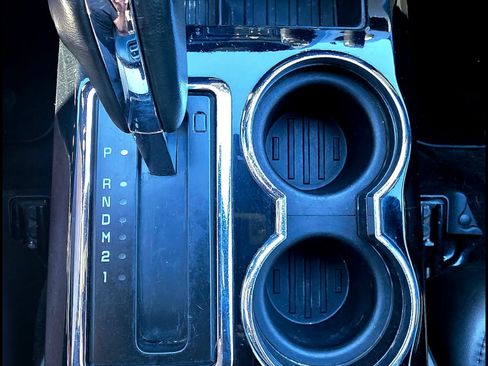 Used 2014 Ford F150 Limited image 22