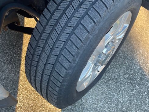 Used 2017 GMC Sierra 2500 Denali w/ Duramax Plus Package image 10