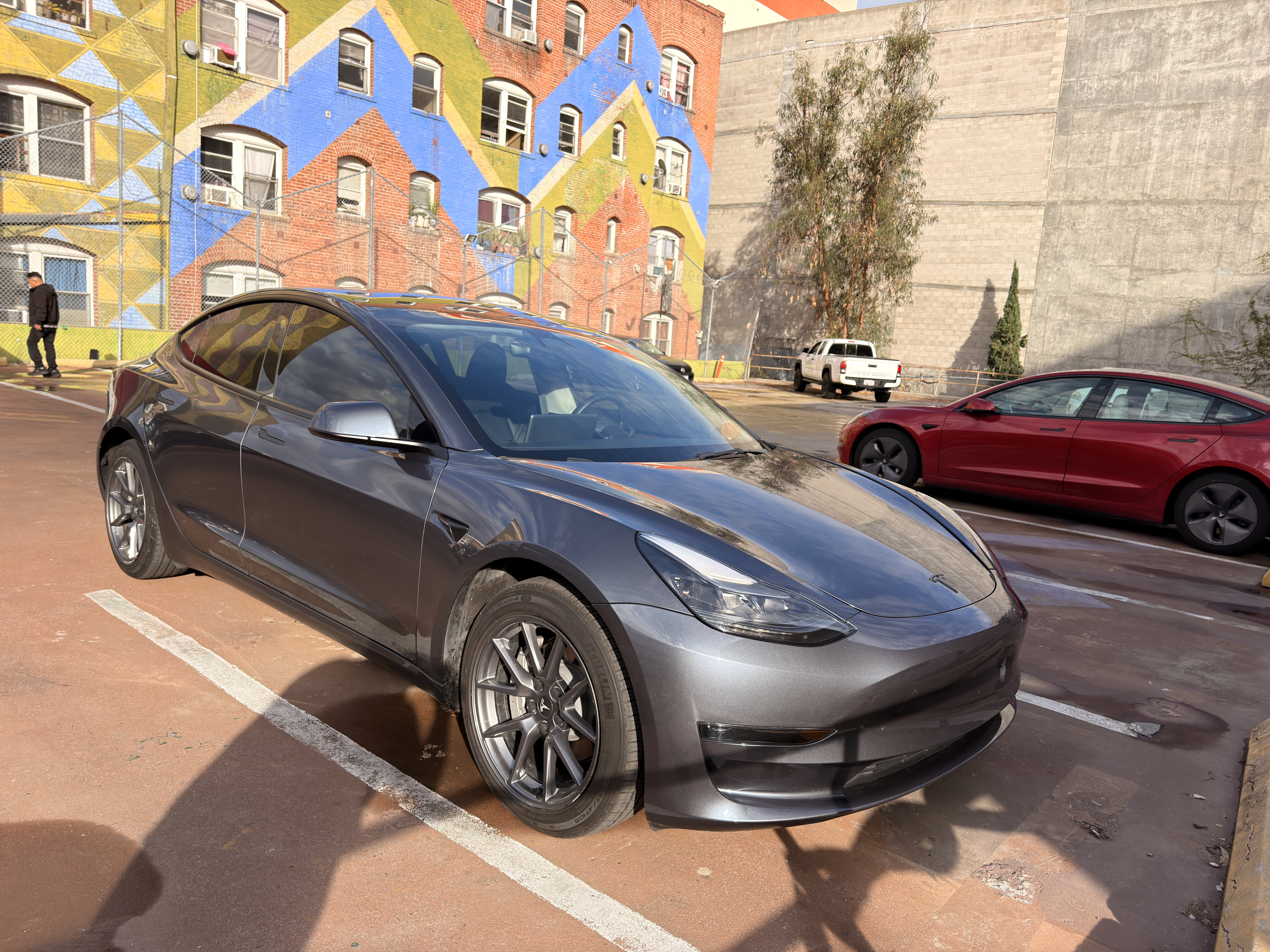 Used 2023 Tesla Model 3 Standard Range RWD image 4