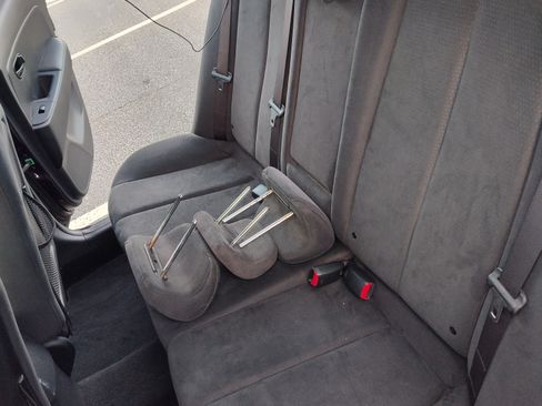 Used 2009 Hyundai Elantra SE FWD image 17