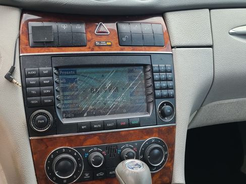 Used 2005 Mercedes-Benz CLK 320 CLK 320 Coupe 2D image 16