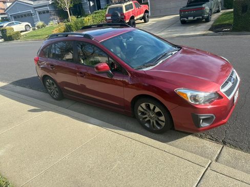 Used 2013 Subaru Impreza 2.0i Sport Limited w/ Popular Pkg 1 AWD/4WD image 1