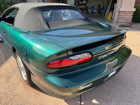 Used 1994 Chevrolet Camaro Z28 image 6
