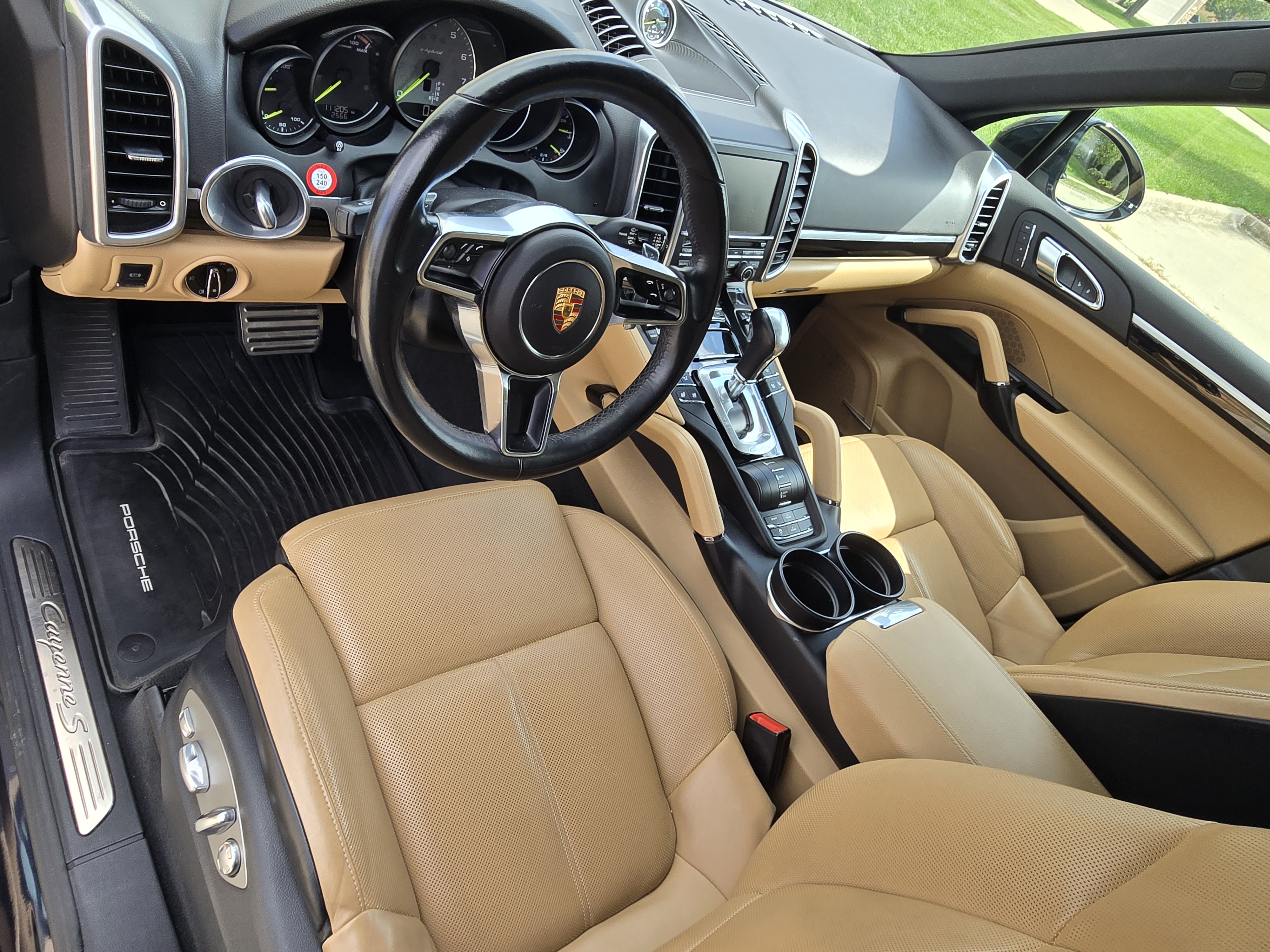 Used 2016 Porsche Cayenne S AWD/4WD image 14